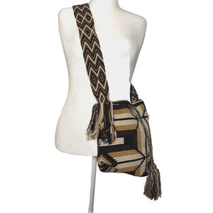 Wayuu Mochila Crossbody Bag Purse Handmade Columbia Tassel Tribal Boho Aztec NWT